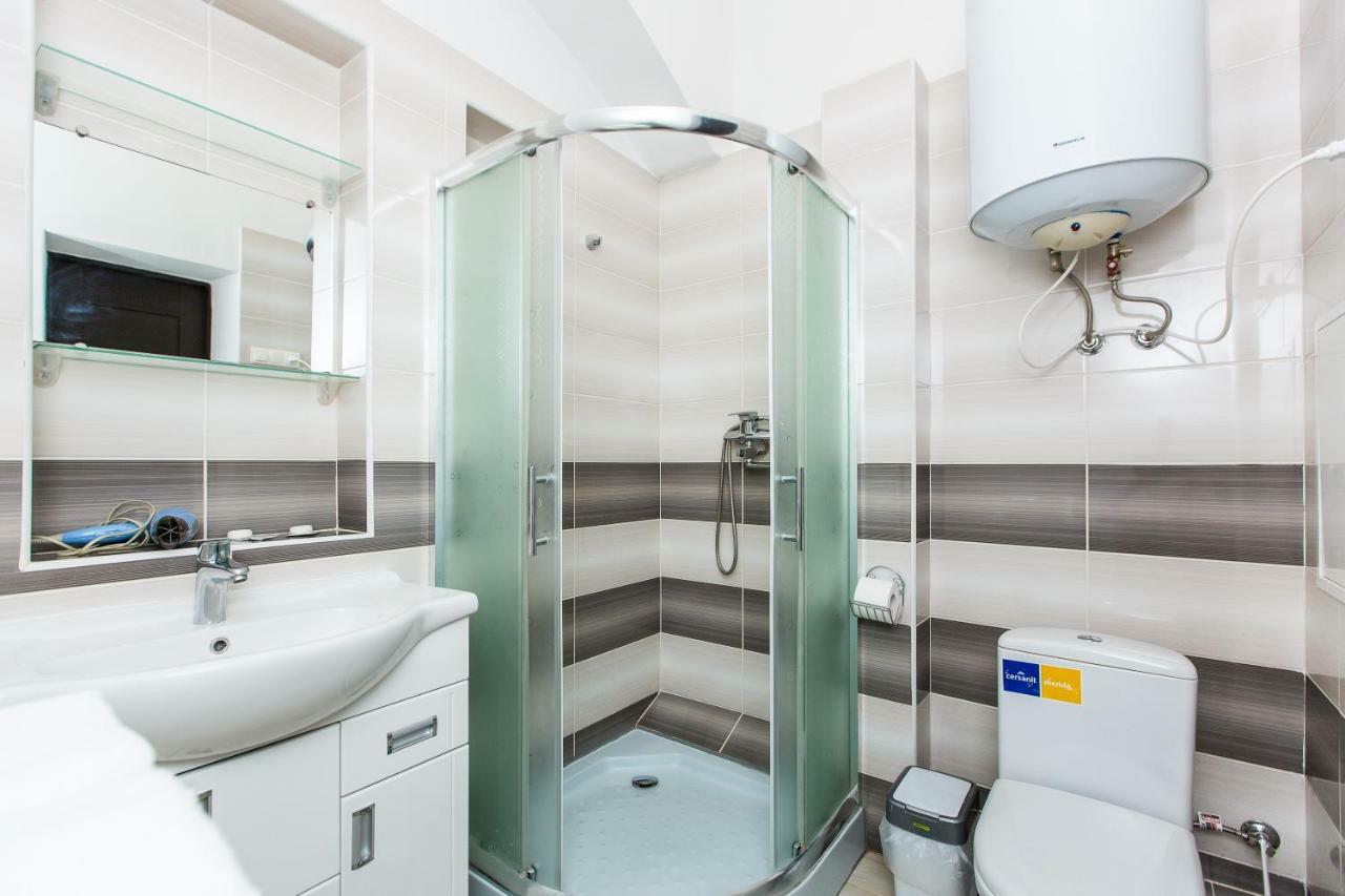 לבוב Apartment On Tuhan-Baranovskoho,4 מראה חיצוני תמונה